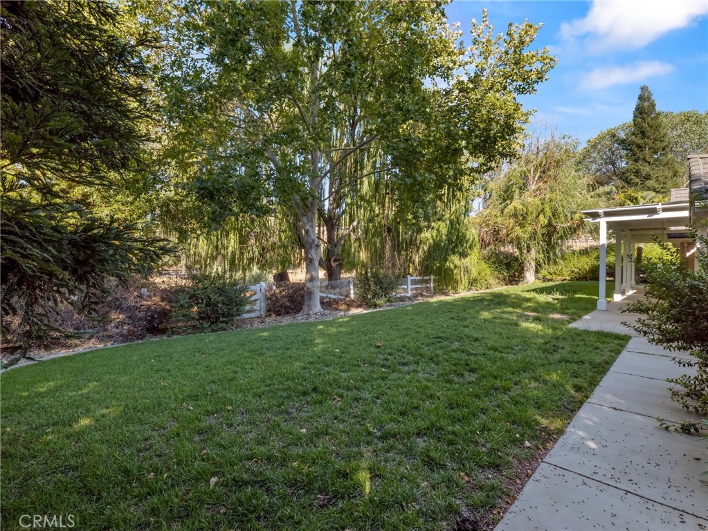 main property photo 10