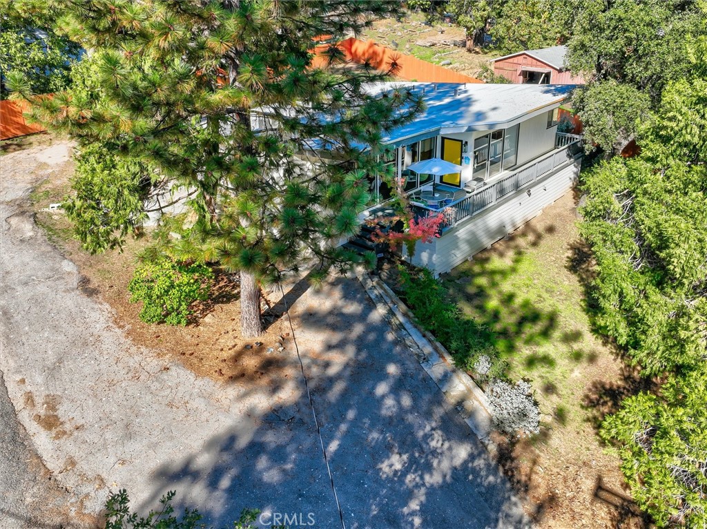 main property photo 32