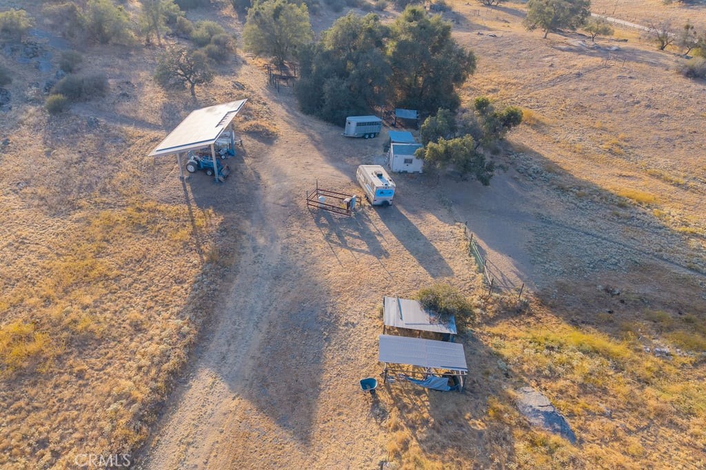 main property photo 45