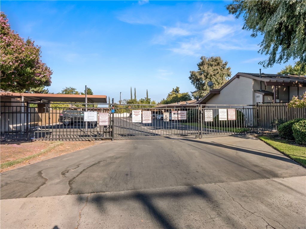 main property photo 14