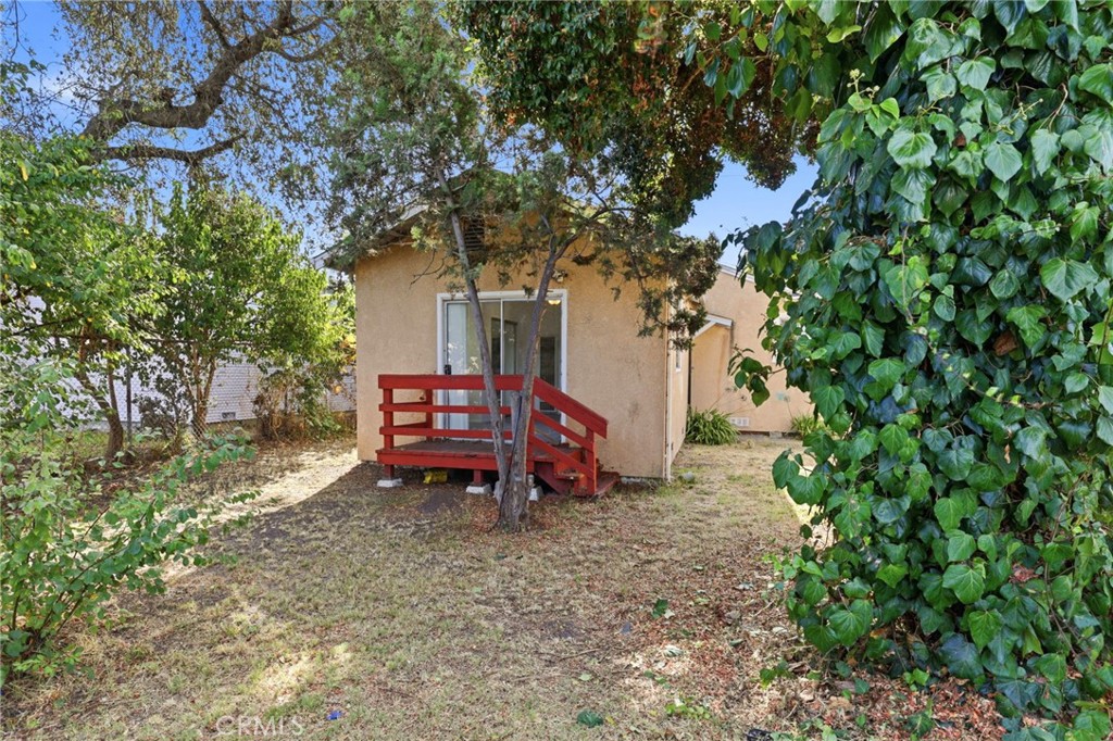 main property photo 28