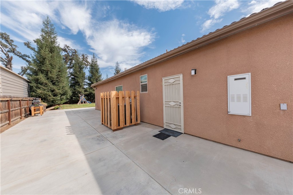 main property photo 48