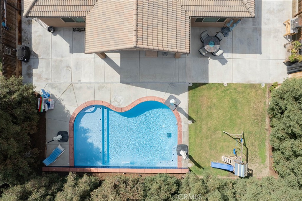main property photo 54