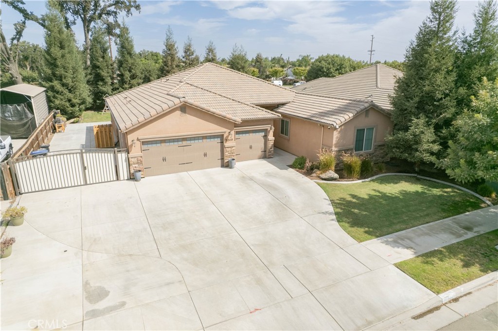 main property photo 56