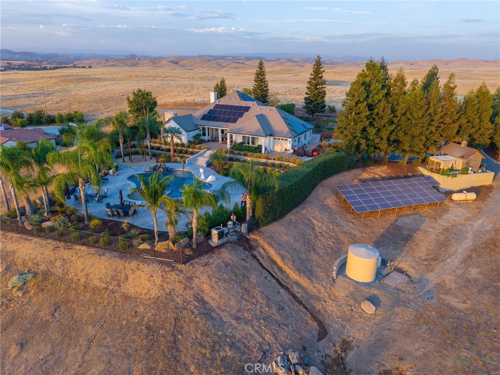 main property photo 44