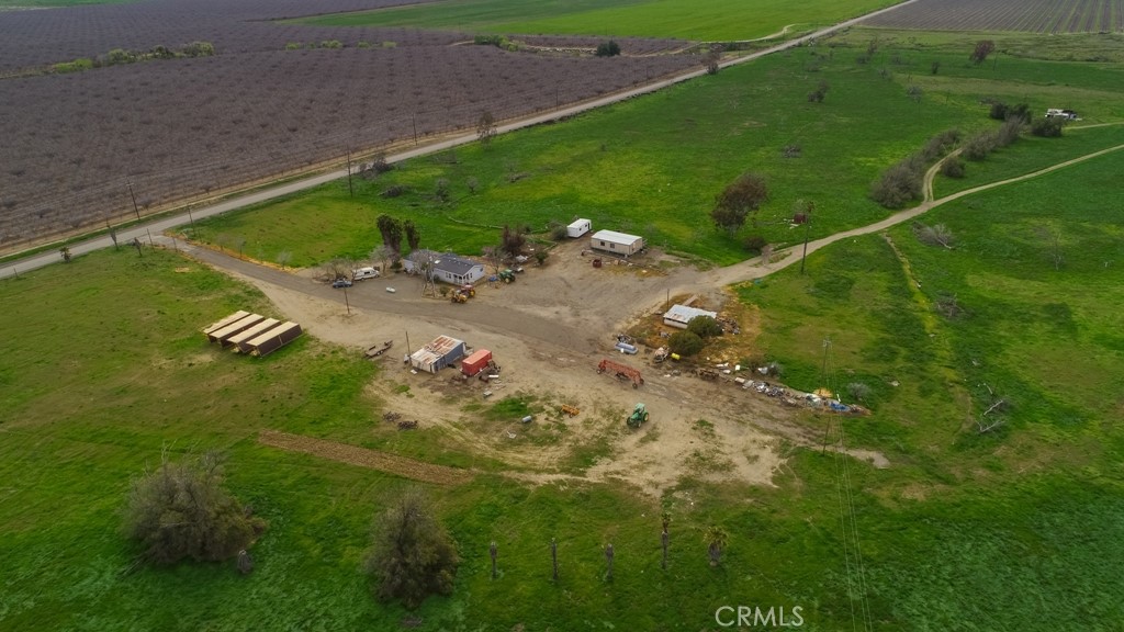 main property photo 13