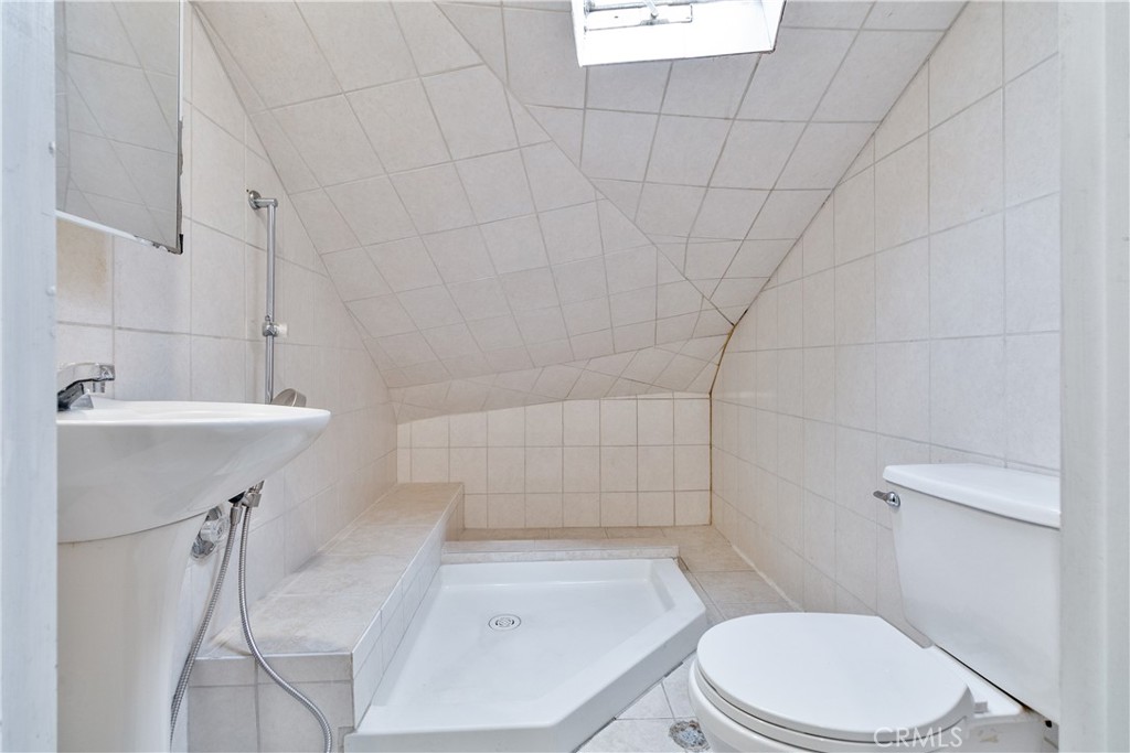 main property photo 72
