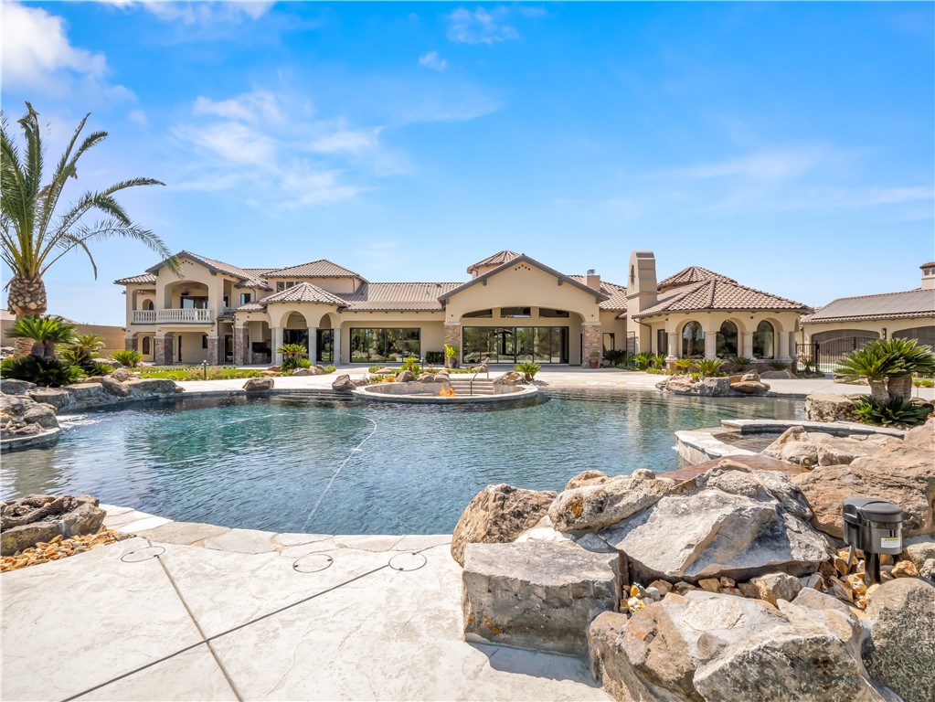 main property photo 20