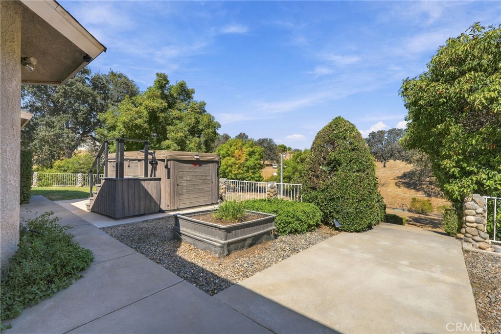 main property photo 43