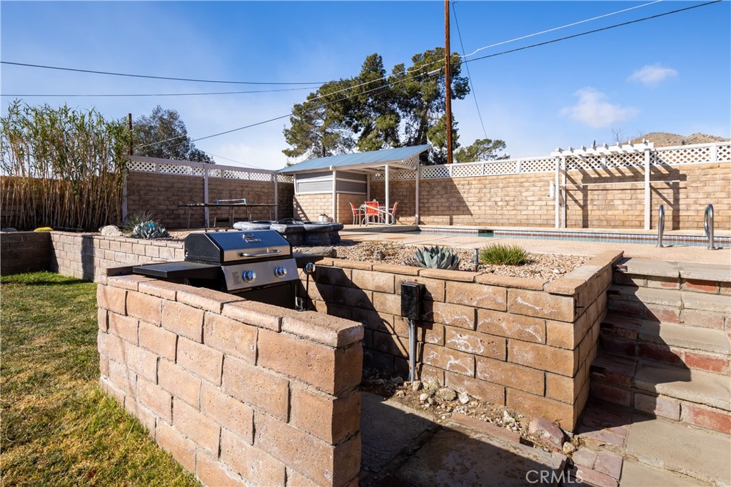 main property photo 47
