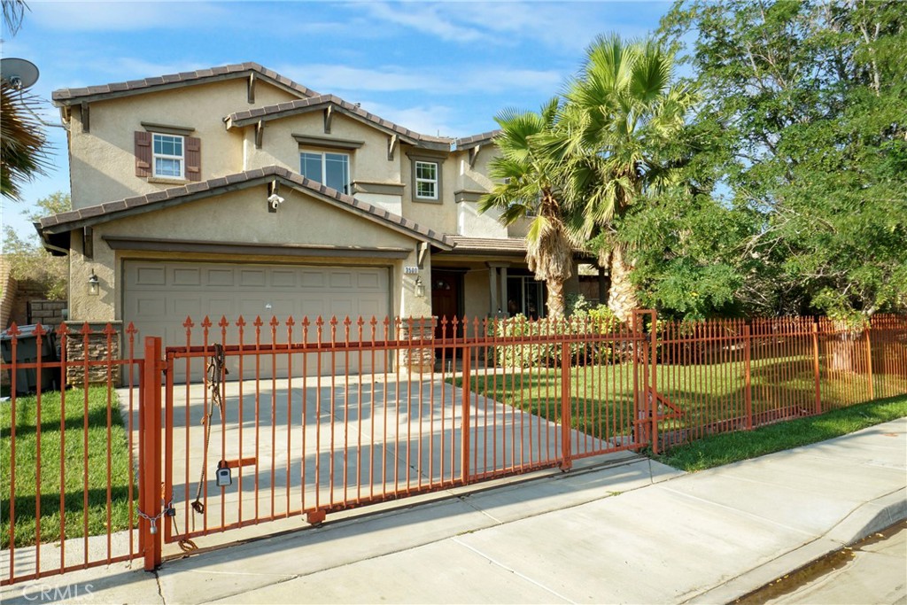 main property photo 2
