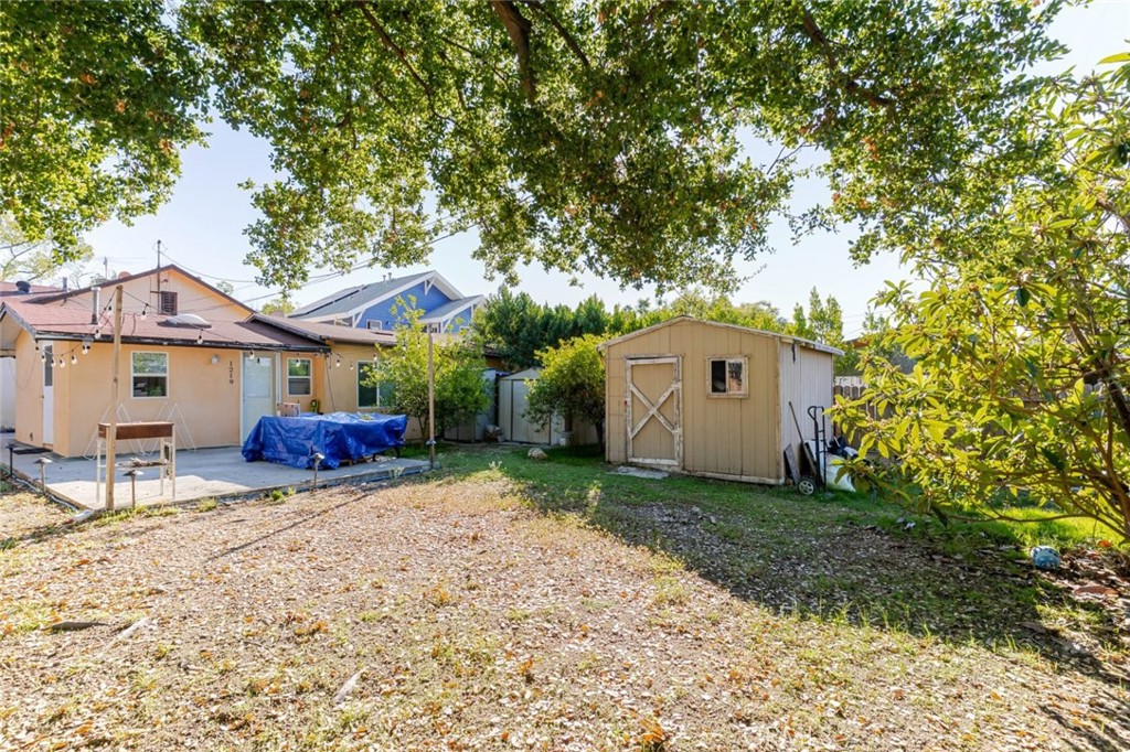main property photo 37