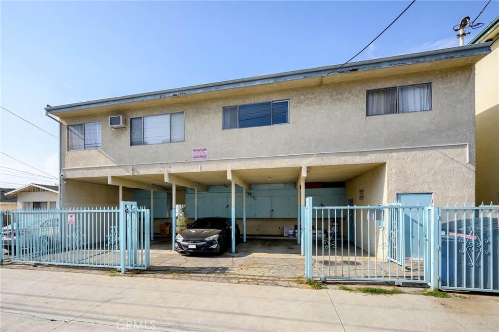 main property photo 14
