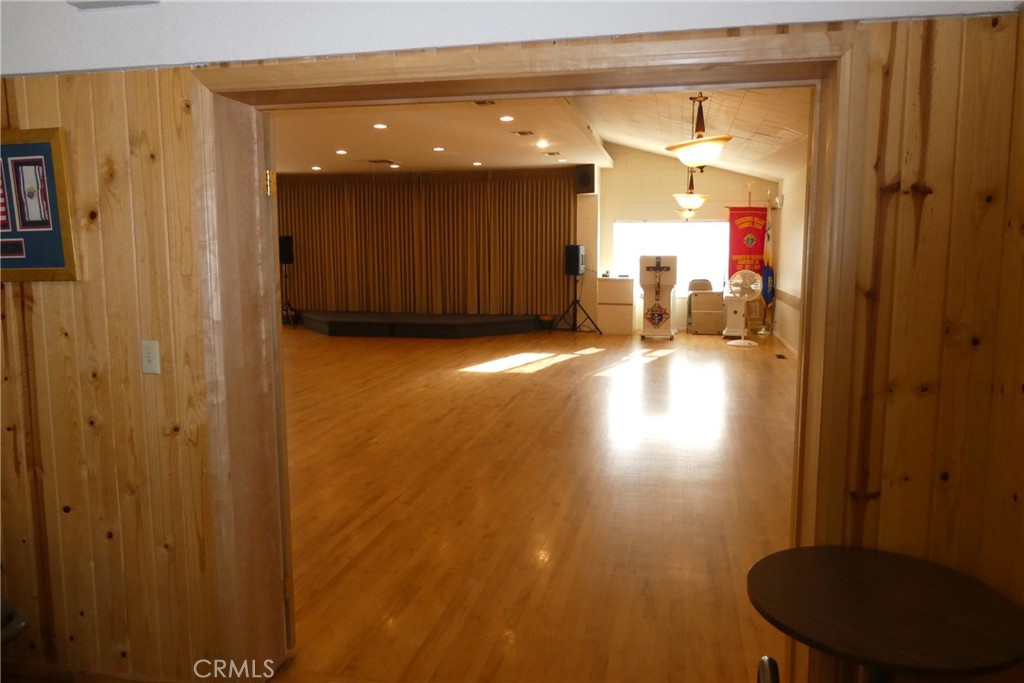 main property photo 22