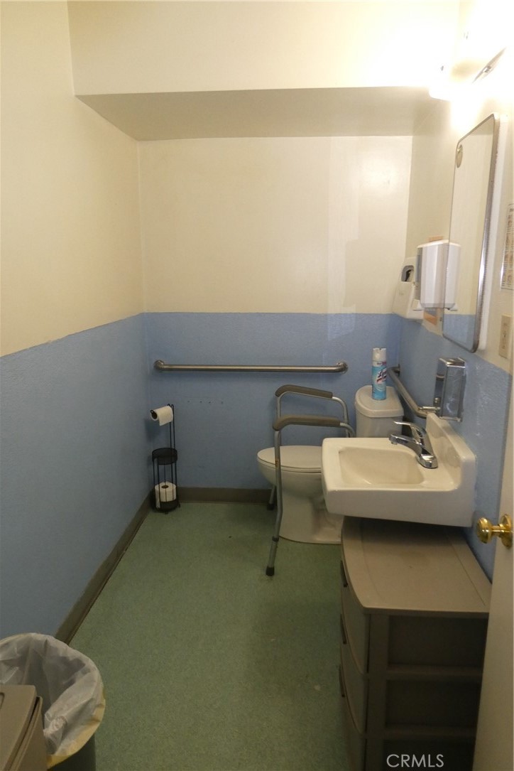 main property photo 44