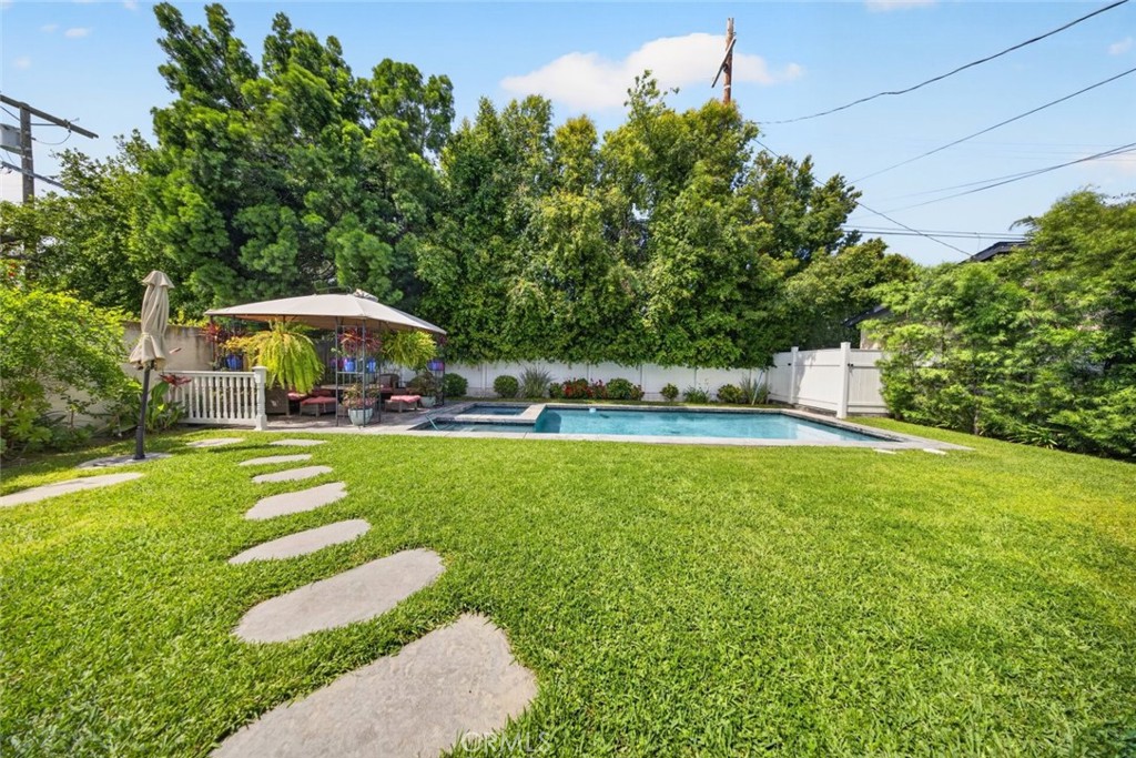 main property photo 68