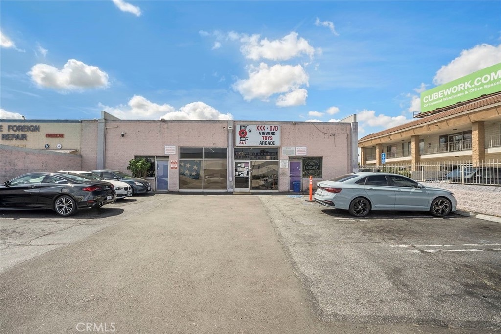 main property photo 5