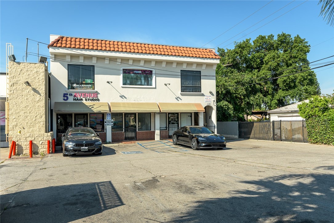 main property photo 5