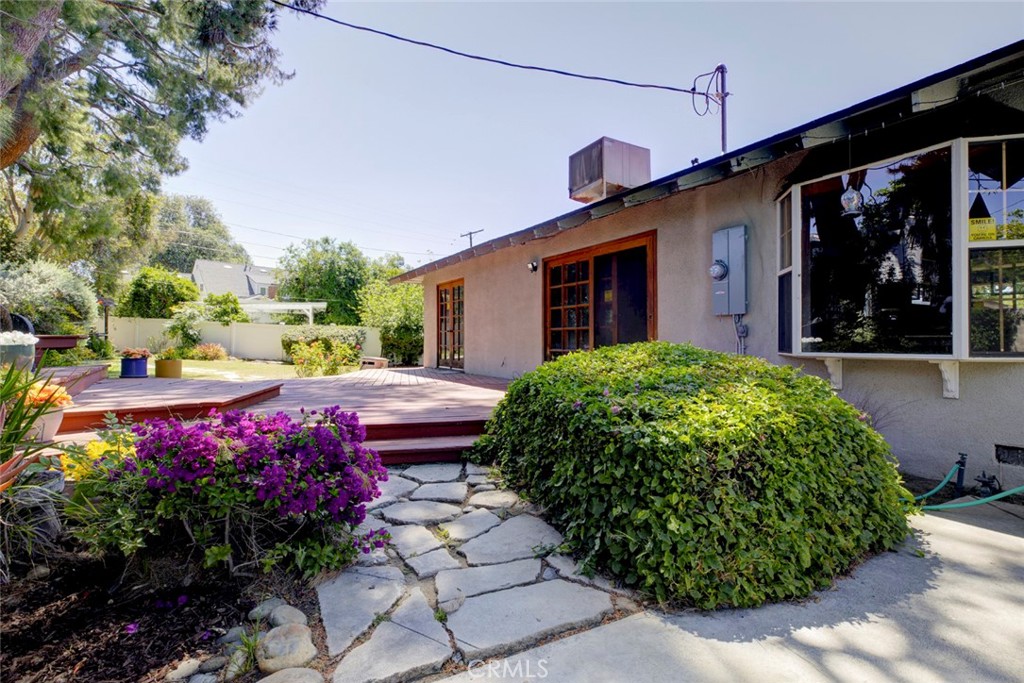 main property photo 50