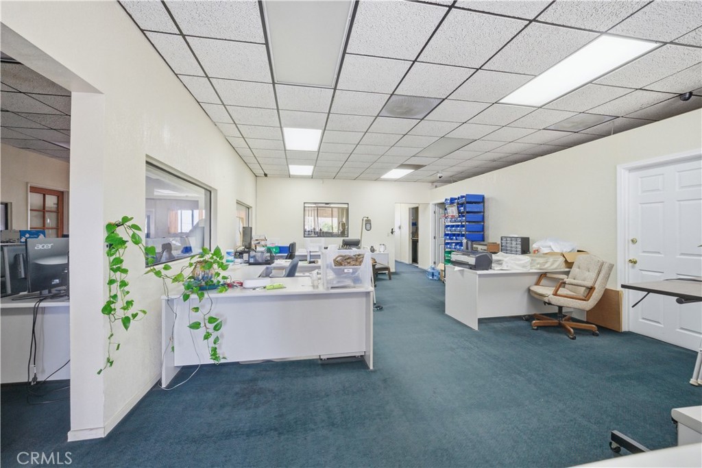 main property photo 12