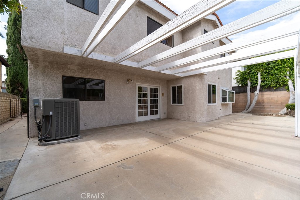 main property photo 37