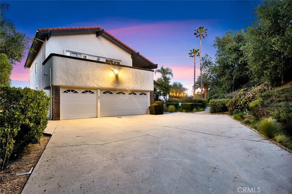 main property photo 73