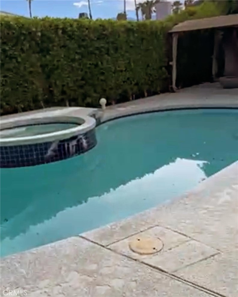 main property photo 38