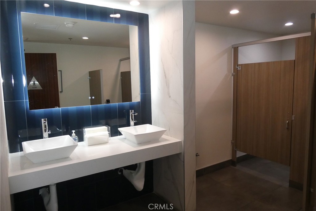 main property photo 63