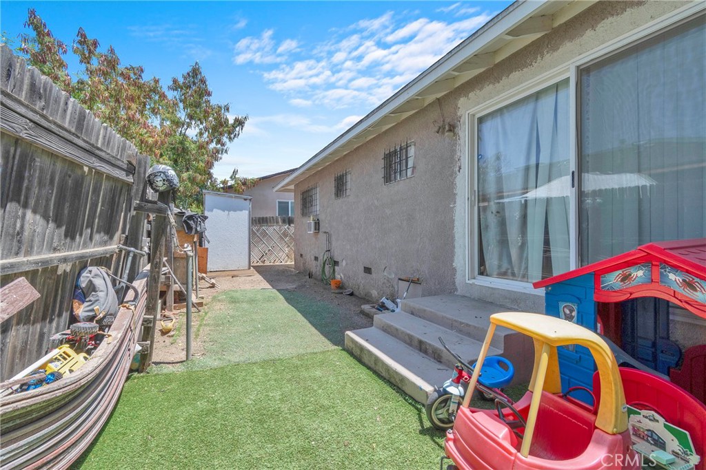 main property photo 36