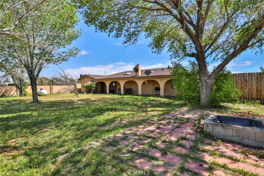 main property photo 40