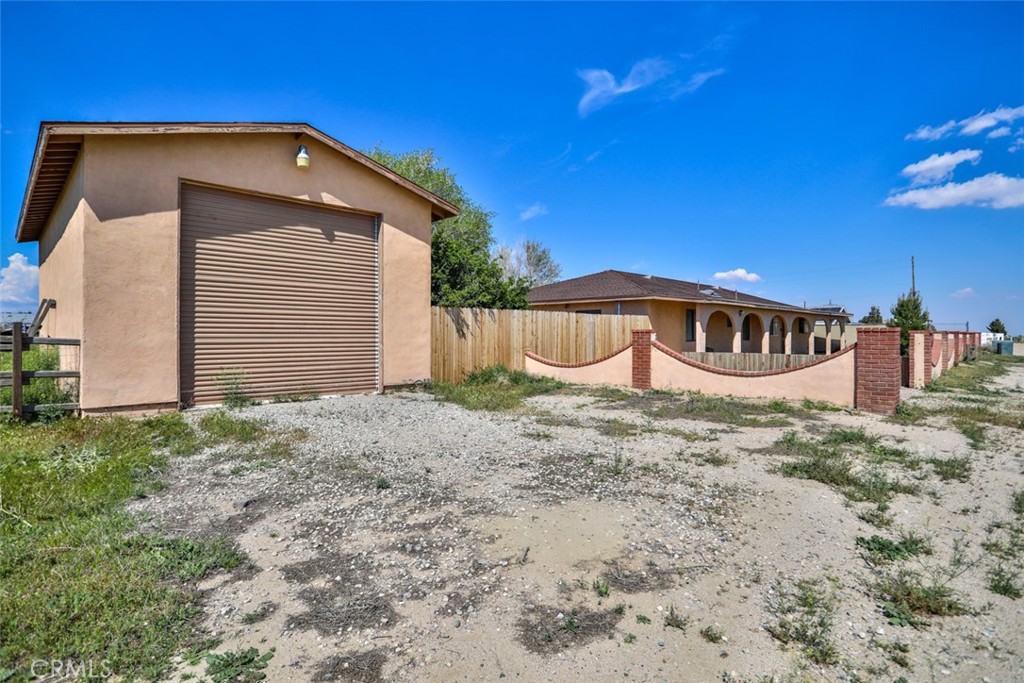 main property photo 44