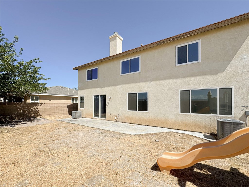 main property photo 40