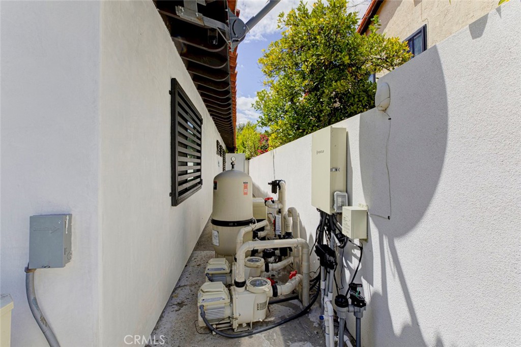 main property photo 68
