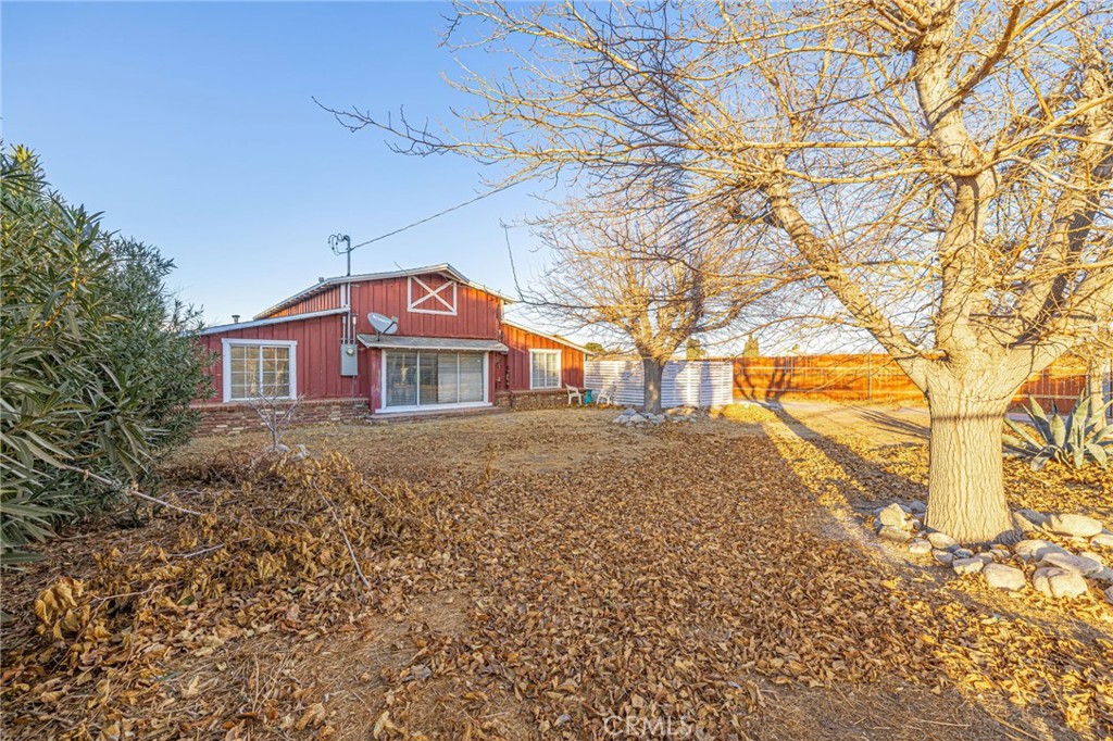 main property photo 5