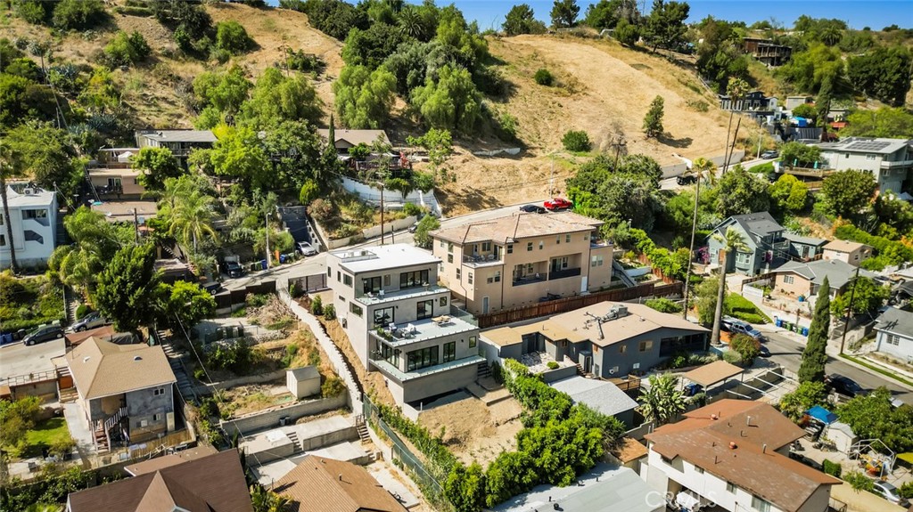 main property photo 72
