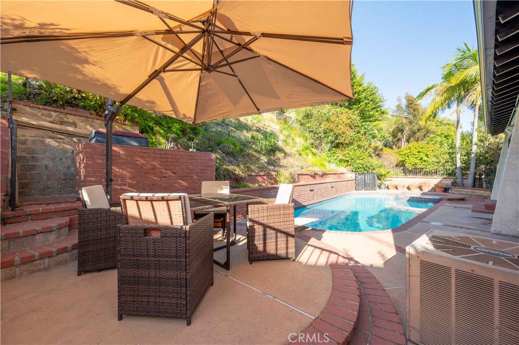 main property photo 70