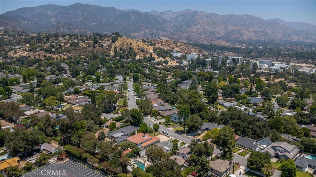 main property photo 66