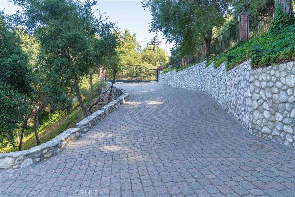 main property photo 68