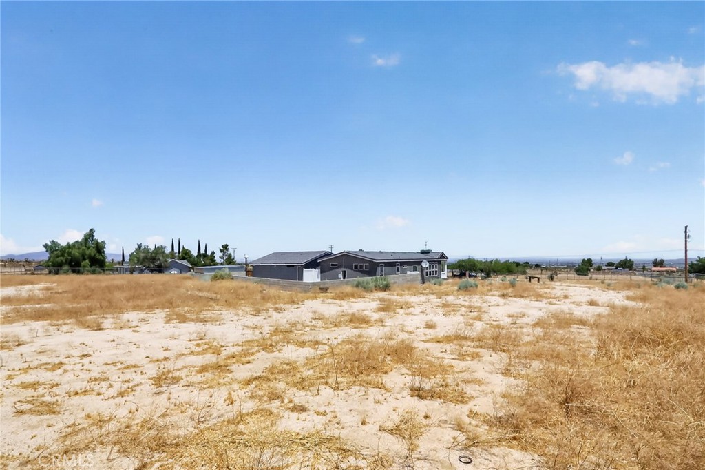 main property photo 21