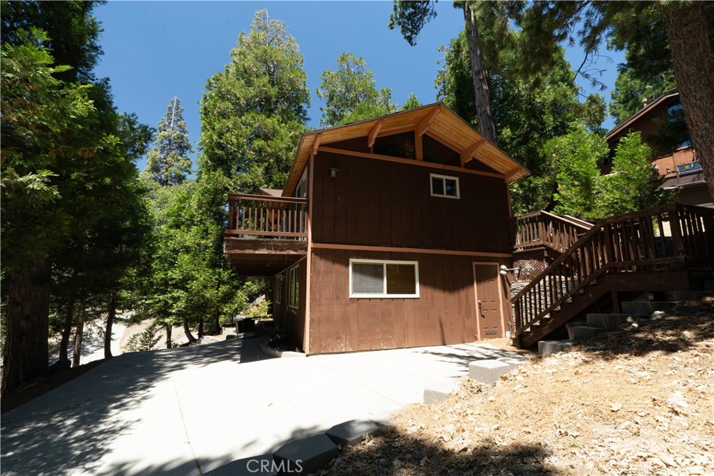 main property photo 40