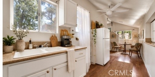 main property photo 60