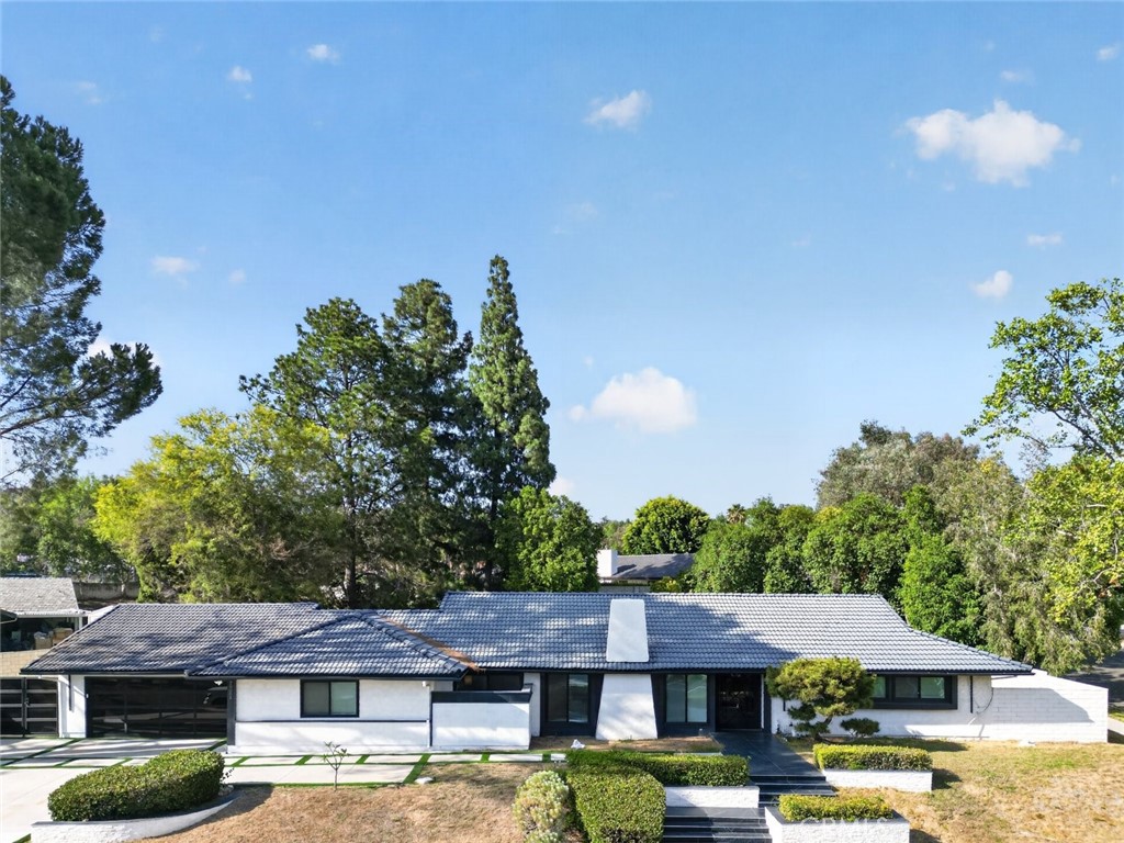 main property photo 66