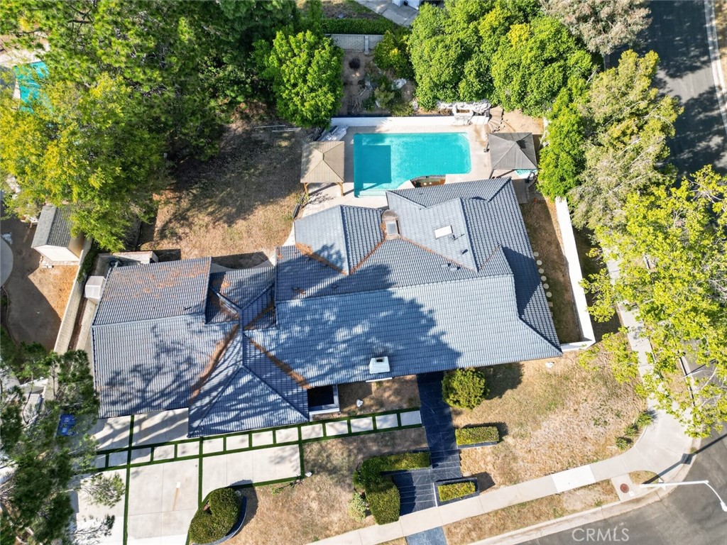 main property photo 68