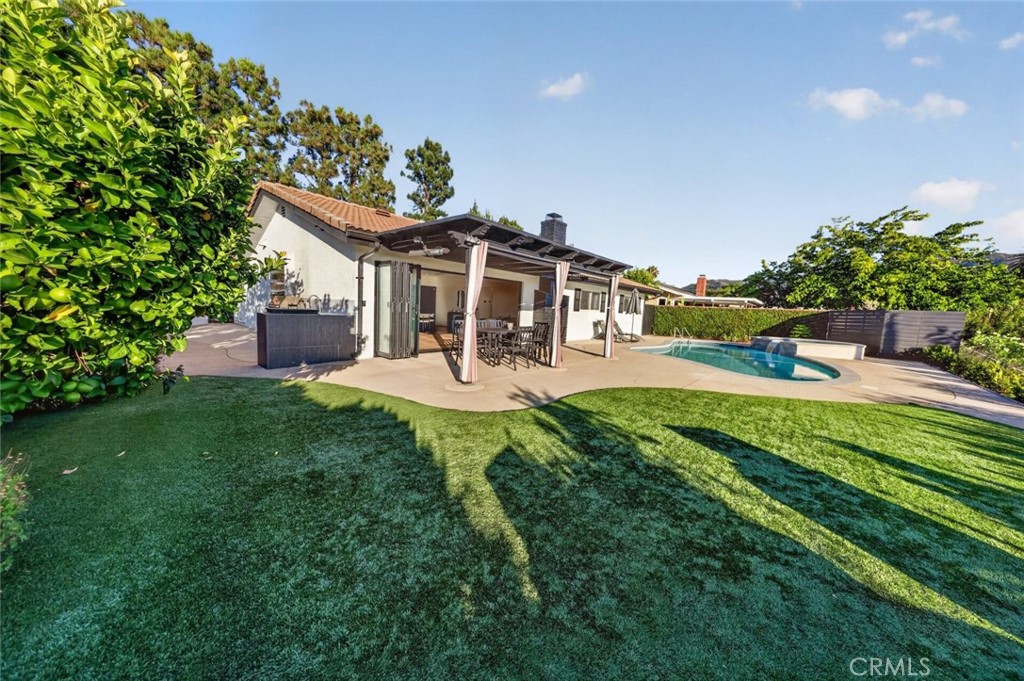 main property photo 26