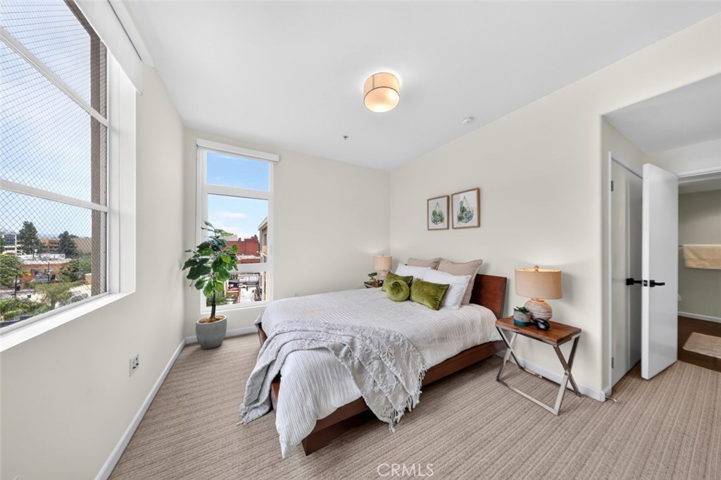 main property photo 58