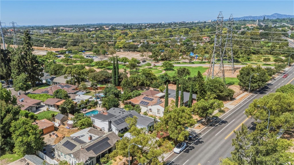 main property photo 66
