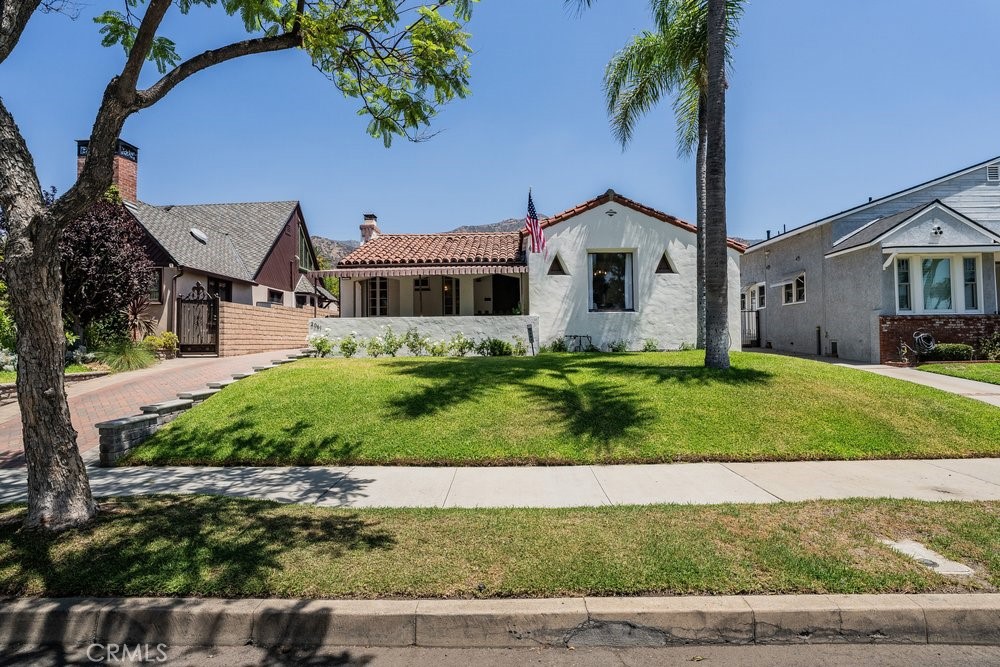 main property photo 4