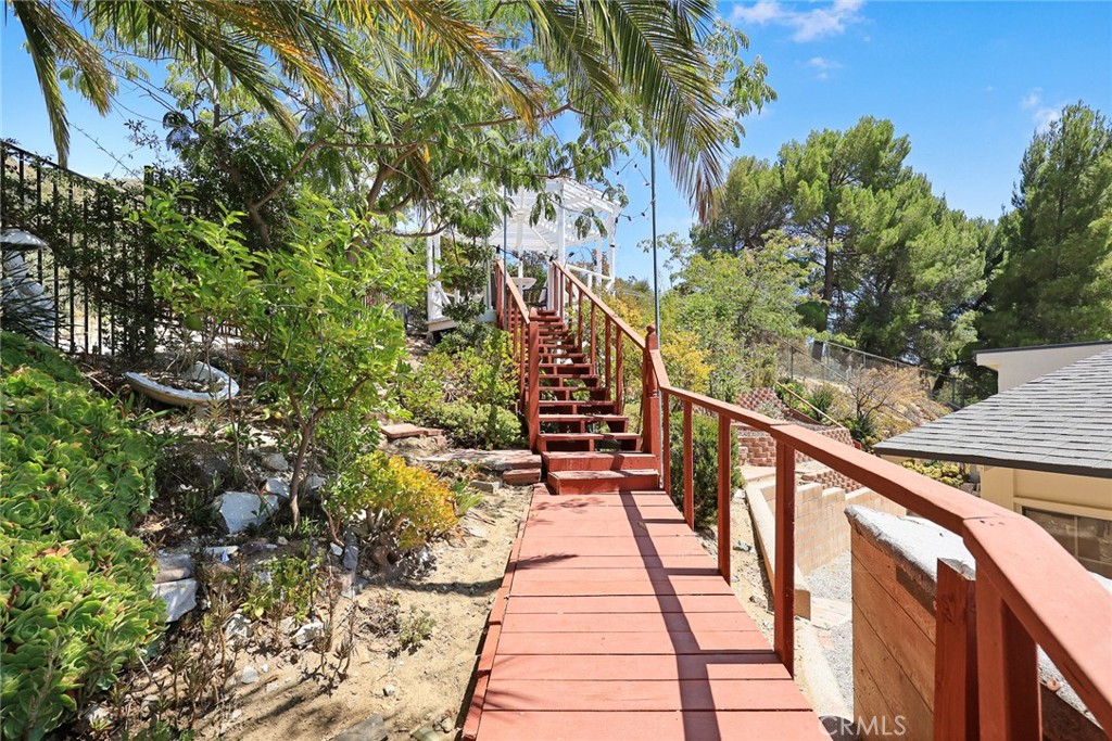 main property photo 59