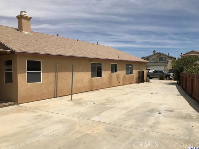 main property photo 30