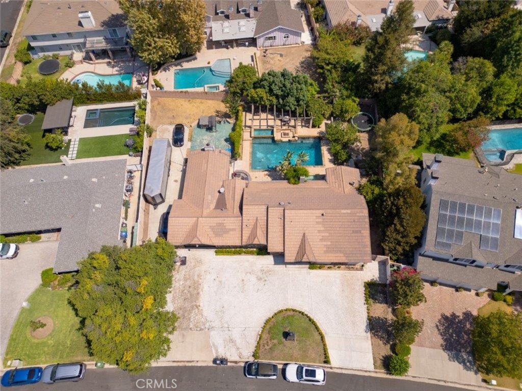 main property photo 49
